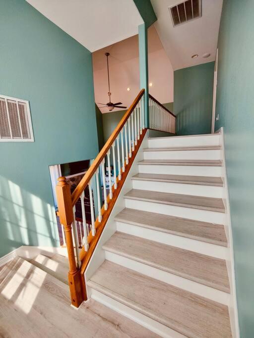 Sunny Delight - Sleeps 10 - Generous Space! Bolivar Peninsula Eksteriør billede