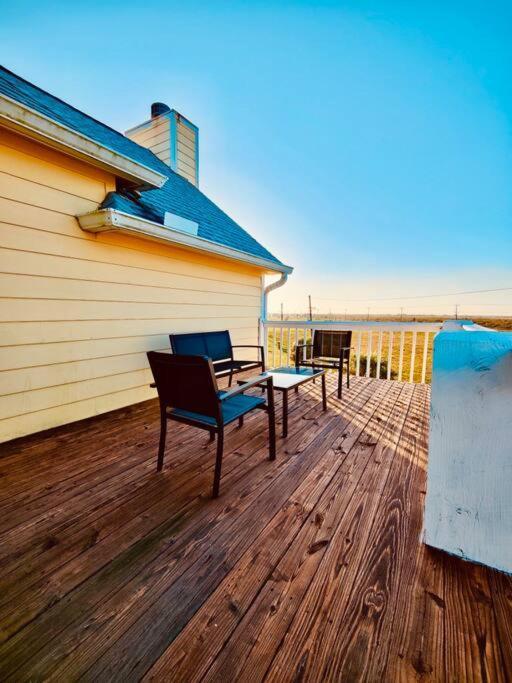 Sunny Delight - Sleeps 10 - Generous Space! Bolivar Peninsula Eksteriør billede