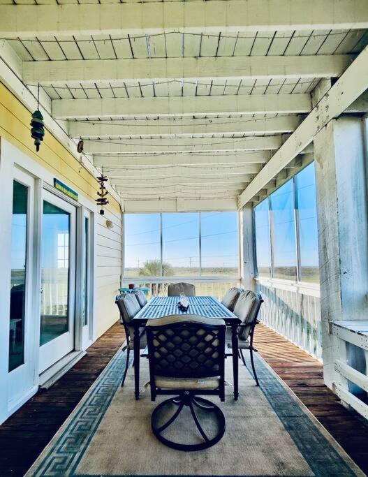 Sunny Delight - Sleeps 10 - Generous Space! Bolivar Peninsula Eksteriør billede