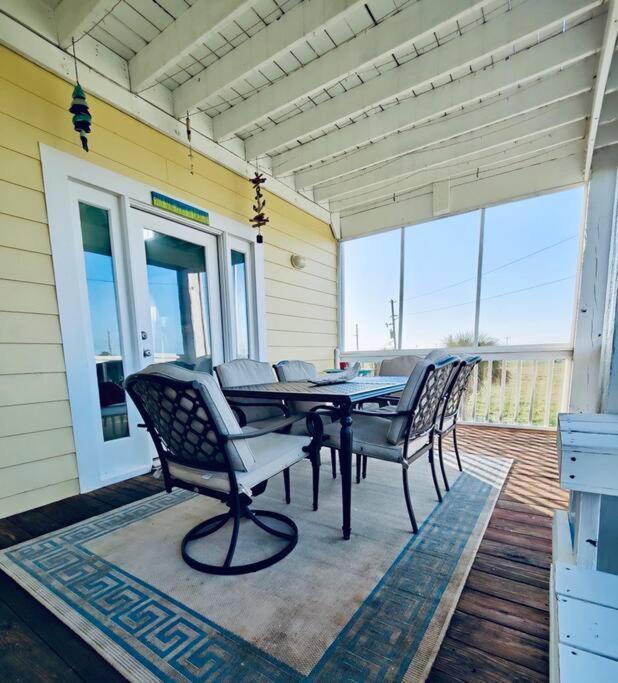 Sunny Delight - Sleeps 10 - Generous Space! Bolivar Peninsula Eksteriør billede