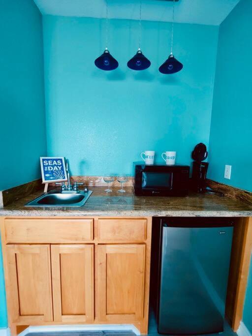 Sunny Delight - Sleeps 10 - Generous Space! Bolivar Peninsula Eksteriør billede