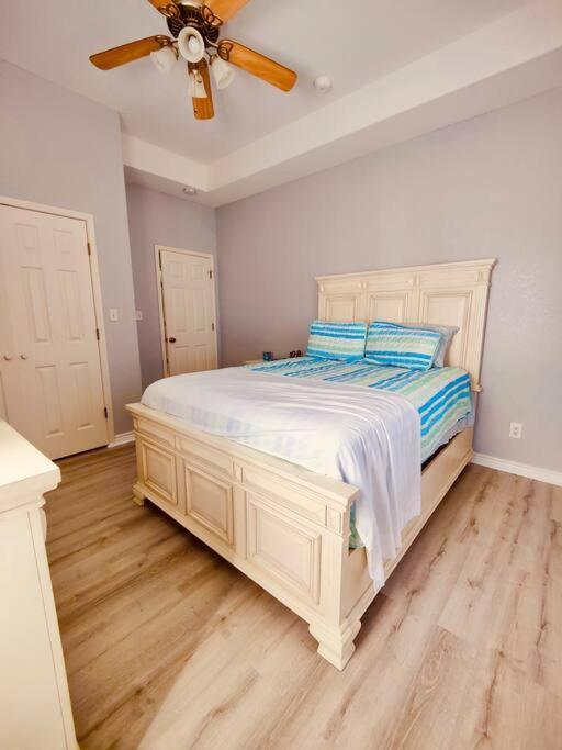 Sunny Delight - Sleeps 10 - Generous Space! Bolivar Peninsula Eksteriør billede